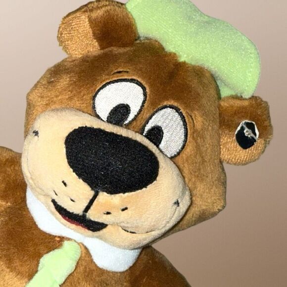 NWOT Vintage 1995 Hanna-Barbera Yogi Bear Plushie Stuffed Animal 8” - Picture 5 of 5